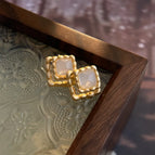 Double-layer Small Square
