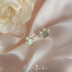 Pearl kitten claw Silver Needle