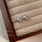 Gray Earrings-10mm