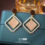 34 # Silver Needle-Drip Oil Diamond Earrings