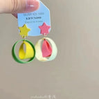Contrast color asymmetric star stud earrings