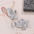 16.5x29mm (Needle Thickness: 0.5mm) / Ginkgo Leaf Earrings (Steel Color) / 1 Pair/Package