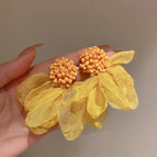28# Silver Needle-Yellow Flowers