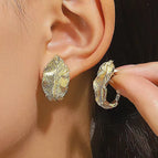 11 14K Gold 3378