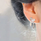 2254 Ear Clip