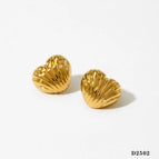 Gold Love Heart Earrings D2502