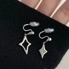 1767 Ear Clip