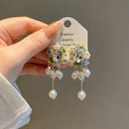Da81d White Flower Tassel
