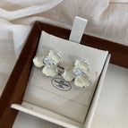 ER3391 Milky White