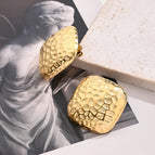 25x25mm (Needle Thickness:0.5mm) / Embossed Square Earrings (Gold) / 1 Pair/Package