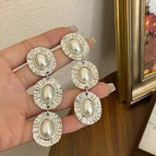32# Oval Pearl Stud Earrings (Aa3122)
