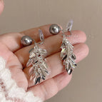 70-Gray Pearl Tassel Mosquito Coil Ear Clip