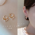 Cloud ball pendant earrings