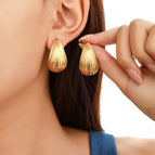 Water Drop Striped Earrings Gold / 18K