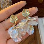 114-Shell Texture Petal Mosquito Coil Clip-on Earrings