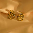 Vintage Distressed Conch Shell Ear Studs [a Pair]/22*28mm