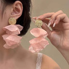 Frenchretro pink mesh petal stud earrings