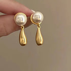 Pearl drop earrings