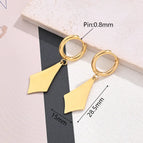 28.5x15mm / Light Gold Symmetrical Quadrilateral Earrings (Gold) / 1 Pair/Package