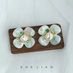 Handmade Resin Flower - Green (14k Gold Plated)