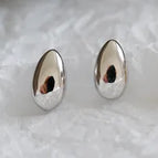 White Gold Color (with Sterling Silver Earplug) / 925 Silver