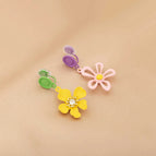 Contrast Color Flower Ear Clip