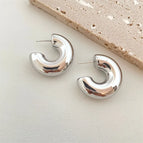 Silver C-shaped Earrings C Style / No Specifications