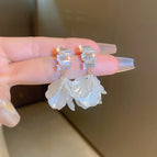 57# Silver Needle-White-Flower