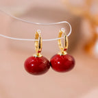 44# Oval Pearl Ear Clip