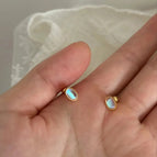 A Pair of Golden Moonstone Thread Style