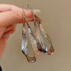 Light Brown Gold-Dead Leaves Twisted Ear Hook