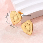 17x16mm (Needle Thickness: 0.7mm) / Geometric Pattern Love Heart Earrings (Gold) / 1 Pair/Package