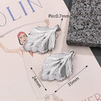 35x24mm (Needle Thickness: 0.7) / Striped Leaves Large Earrings (Steel Color) / 1 Pair/Package