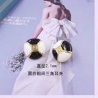 394-02 Triangle Ear Clip
