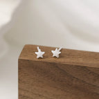 White Small Stars/1 Pair
