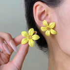 Dopamine Summer Flower Stud Earrings ~ 9519