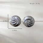 Silver round
