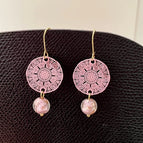 2508272 Pink Purple Window Flower Earrings