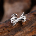 3142 Silver / Ear Studs