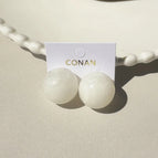 Blooming White / Ear Studs