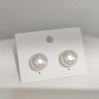 Flat pearl earrings 14mm