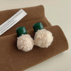 3354 Square Green Block White Hair Ball