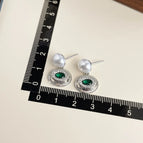 Oval Green Zircon-Silver Needle