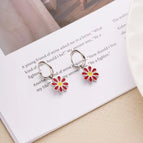 Red Little Daisy