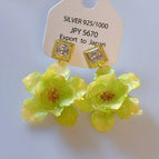 Fresh Green Flower Stud Earrings