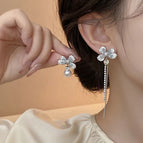 42#Asymmetrical flower earrings