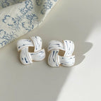 Geometric Blue and White Blooming