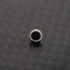 Black / Magnetic ear clip