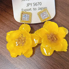 A Pair of Yellow Flower Ear Studs