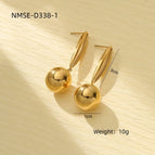Gold / 18K